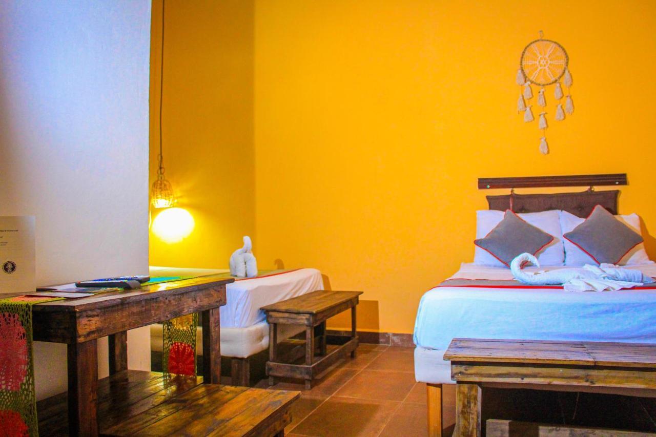 Casa Aluxes Hotel Valladolid  Eksteriør bilde